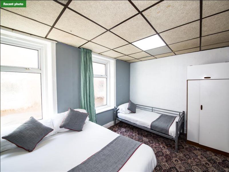 The Silver Strand Hotel - Blackpool — Photos 3